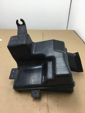 163b Nissan Murano Air Cleaner Filter Resonator Housing Box 2003 2004 2005 A