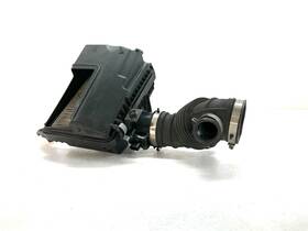 165006ma1b Nissan 2017-2022 Rogue Sport Engine Air Cleaner Intake Filter Housing Box Oem