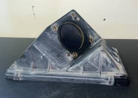 Nissan 16526-88g00 1989-1995 D21 Hardbody Pickup Oem Upper Air Cleaner Housing Top Cover Lid