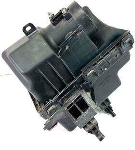 16526-9n00a Nissan 09-14 Maxima Air Intake Box Cleaner Assembly Genuine Oem Original Oe