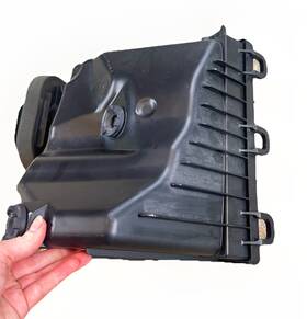 16528-9bt1a Nissan Frontier 3.8l Engine Air Cleaner Filter Housing Box Bottom Only Oem 20-25