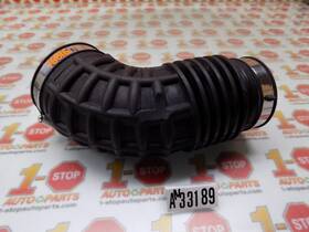 16576-6cb0a Nissan 2019-2024 Altima 2.0l Air Intake Hose Tube Oem