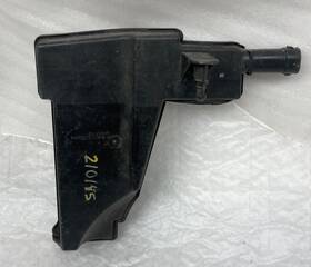 16585el00a Nissan 2007-2012 Versa 1.8l Air Intake Resonator Box Assembly Oem