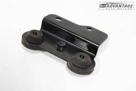 16588-5rb1b Nissan 2019-2020 Kicks 1.6l L4 Air Cleaner Intake Filter Box Mount Bracket Oem