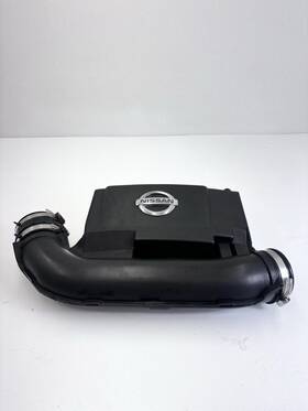Nissan 187716415130 2005 - 2019 Frontier Engine Air Cleaner Intake Duct Oem #070