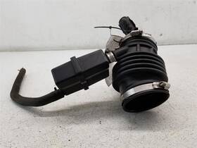 16576-9n00e Nissan 338.da1p12 09-14 Maxima Air Tube To Throttle Oem 16576-9n00e Nissan 338.da1p12 09-14 Maxima Air Tube To Throttle Oem