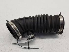 16576-ey00a Nissan 338.da1u11 08-15 G37/q60 09-20 370z Front Passenger Air Tube To Throttle Oem