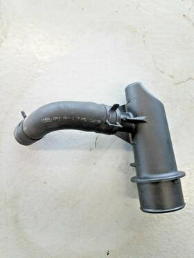 3rc23 Nissan 2013-2018 Sentra 1.8l Air Cleaner Rear Tube Pipe Hose Oem