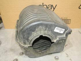 25170065 Oe Brand 1996-1999 Chevrolet Suburban Oem Air Filter Cleaner Box Housing Missing 1 Clip