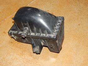 F4ce-9600-aa Oem 94 95 Ford Escort Air Cleaner Filter Box Assembly