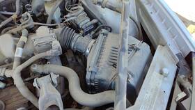 Pontiac 10321102 04 Grand Prix Complete Air Intake Cleaner Filter Box Housing With Tube Oem 3.8l