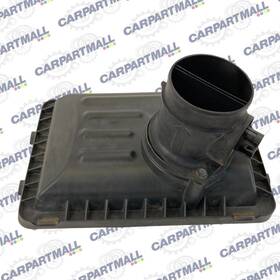 10349461 Pontiac 05 Grand Prix 3.8l Air Intake Cleaner Box Cover With Mass Flow Sensor 10349461 Pontiac 05 Grand Prix 3.8l Air Intake Cleaner Box Cover With Mass Flow Sensor