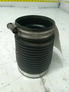 338.po1308 Porsche 2008-2010 Cayenne Front Left Mass Air Tube Only 58748