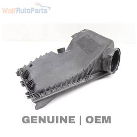 95811002240 Porsche 2011-2018 Cayenne 3.0l - Engine Air Filter Box / Housing Upper