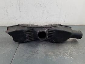 99111002292 Porsche 2016 911 Gt3 Rs Air Filter Housing - Damage #2420 P8 99111002292 Porsche 2016 911 Gt3 Rs Air Filter Housing - Damage #2420 P8