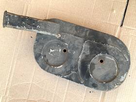 601548 Rover 2000tc Air Filter Or Cleaner Cover Believed From Conditioned Car