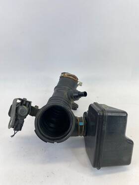 Scion 17894-28130 2008-2015 Xb Air Intake Resonator Box Hose Duct Oem