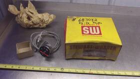 683082 Studebeker 1954 - 56 Studebaker Temp Gauge W Sending Unit Stewart Warner Nos G2-4