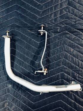 16563aa07b Subaru 16563aa08c/16563aa07b 05-09 Impreza Outback 2.5l Air Intake Bracket Oem 16563aa07b Subaru 16563aa08c/16563aa07b 05-09 Impreza Outback 2.5l Air Intake Bracket Oem