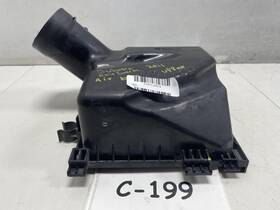 A52aj00 Subaru 2011 Outback Upper Air Box Cleaner Oem