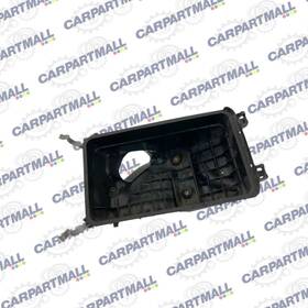 117701-0a060 Toyota 2000-2004 Avalon Air Intake Filter Cleaner Box Lower Cover Housing Oem
