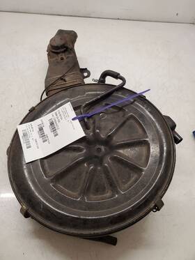 17700-35081 Toyota Pickup Xtra Cab Air Cleaner 1981-1984 2.4l 22r Factory