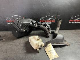 177050h081 Toyota 04-06 Camry 2.4 Air Intake Cleaner Filter Box With Tubes