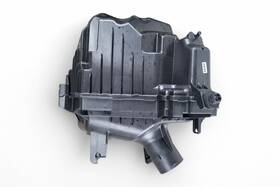 17710-77070 Toyota Mirai 21-24 Bottom Air Filter Cleaner Box Assembly E004 Oem