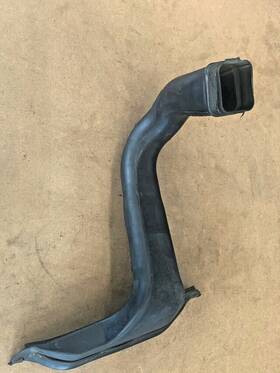 17750-0h010 Toyota 2002-2006 Camry / 2004-2008 Solara 2.4l Air Intake Resonator Inlet Duct