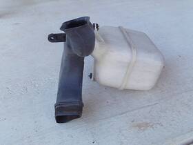 17805-74170 Toyota 17750-74050 1998 Camry Engine Air Cleaner Inlet Duct Lower Resonator Oem