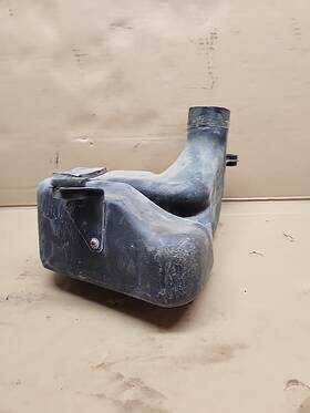 17805-03010 Toyota 1992-1996 Camry Filter Air Intake Resonator Box Lower Oem