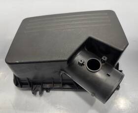 17812-0h021 Toyota 2008 Sienna 3.3ltr 24v Air Intake Cleaner Upper Box P/n Oem
