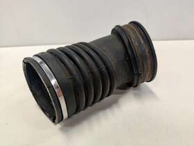 17881-62150 Toyota 99-02 1999 2000 2001 2002 4runner Air Intake Tube Elbow 3.4 5vz V6