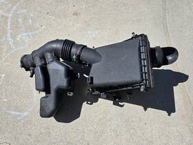 17893-31180 Toyota 2010 - 2024 4runner Limted 4.0l Air Intake Box Assembly Oem 17893-31180 Toyota 2010 - 2024 4runner Limted 4.0l Air Intake Box Assembly Oem