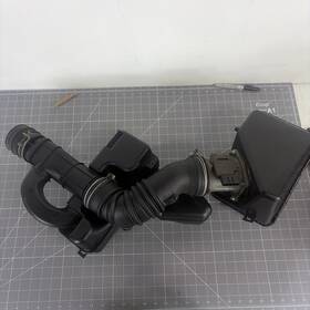 Toyota 22250-00010 89-95 4runner Air Cleaner Box Mass Airflow 3.0l Oem