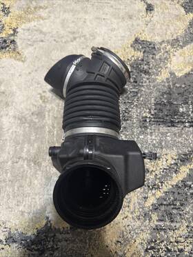 8656983 Toyota 20-23 Supra B58 Air Intake Silencer Resonator Duct Tube Oem