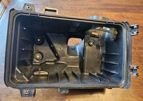 17700-20190 Toyota / Lexus Genuine Oem Air Filter Box Lower Housing V6 3.0l 3.3l
