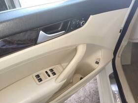 319-50490 Volkswagen Air Cleaner 2.0l Fits 12-14 Passat 3495814