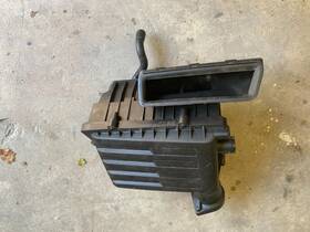 5qn129607 Volkswagen 2018-2022 Tiguan 2.0l Air Cleaner Filter Housing Box Oem