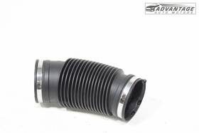 32224385 Volvo 2019-2022 Xc40 2.0l L4 Engine Air Cleaner Inlet Rear Hose Duct Pipe Oem