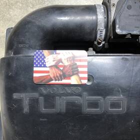 1367249 Volvo 8251504 Air Filter Box Maf Turbo 940 740 780 760