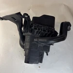 2008-2009 Ford Focus Air Filter Cleaner Box Assembly 2.0L Oem. Fixed Price $69.99.