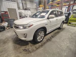 Air Cleaner 3.5L Vin 5TH Digit Hybrid Fits 11-13 Highlander 1494721. Fixed Price $132.75.