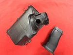99 00 01 02 Jaguar Xkr XK8 4.0L Used Air Cleaner Box Assembly Housing. Fixed Price $75.00.