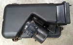 04-10 Toyota Sienna Upper Filter Housing Airbox 17705-0A190. Fixed Price $250.00.