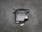 Right Air Cleaner 2018 Land Rover Range Velar GX63-9H736-AA 2019 2020. Fixed Price $134.99.