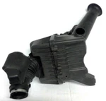 Buick Enclave 2007-2008 Gmc Acadia Saturn Outlook Air Cleaner Complete Assy. Fixed Price $75.00.