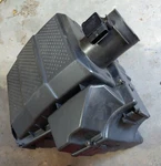 Land Rover LR3 05-09 4.0L Air Intake Filter Cleaner Box PHB500161 W/mass Sensor. Fixed Price $40.00.