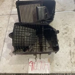 2006-2011 Cadillac Dts Air Cleaner Box Assembly Genuine Oem 15812425. Fixed Price $75.00.