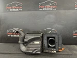 04-11 Volvo S40 2.5 Air Intake Cleaner Filter Box With Tubes & Meter 08694606. Fixed Price $100.00.